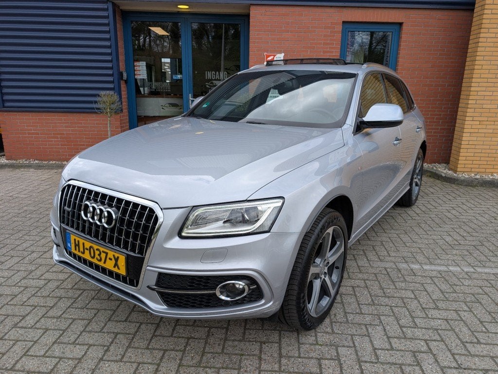 Audi Q5 2.0TFSI quattro S-line, Automaat, PanoDak, Trekhaak,, Auto's, Audi, Gebruikt, Euro 6, 4 cilinders, Bedrijf