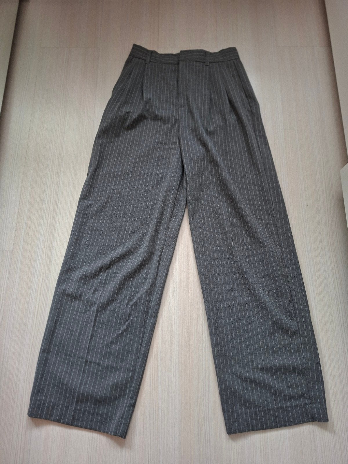 Grijs Shoeby broek maat XS, Kleding | Dames, Broeken en Pantalons, Ophalen of Verzenden, Zo goed als nieuw, Shoeby, Maat 34 (XS) of kleiner