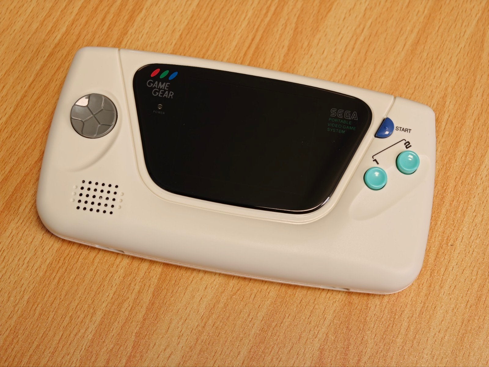 Game Gear • Japan HGG-3210 • IPS scherm, Li-Ion, Retro White, Ophalen, Met games, Game Gear, Nieuw