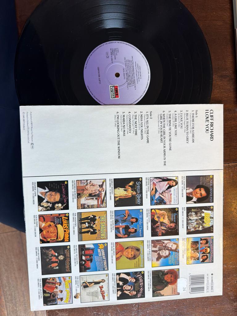 Cliff Richard - I Love You (Vinyl LP), Ophalen of Verzenden, 1980 - 1989, Zo goed als nieuw, 12 inch