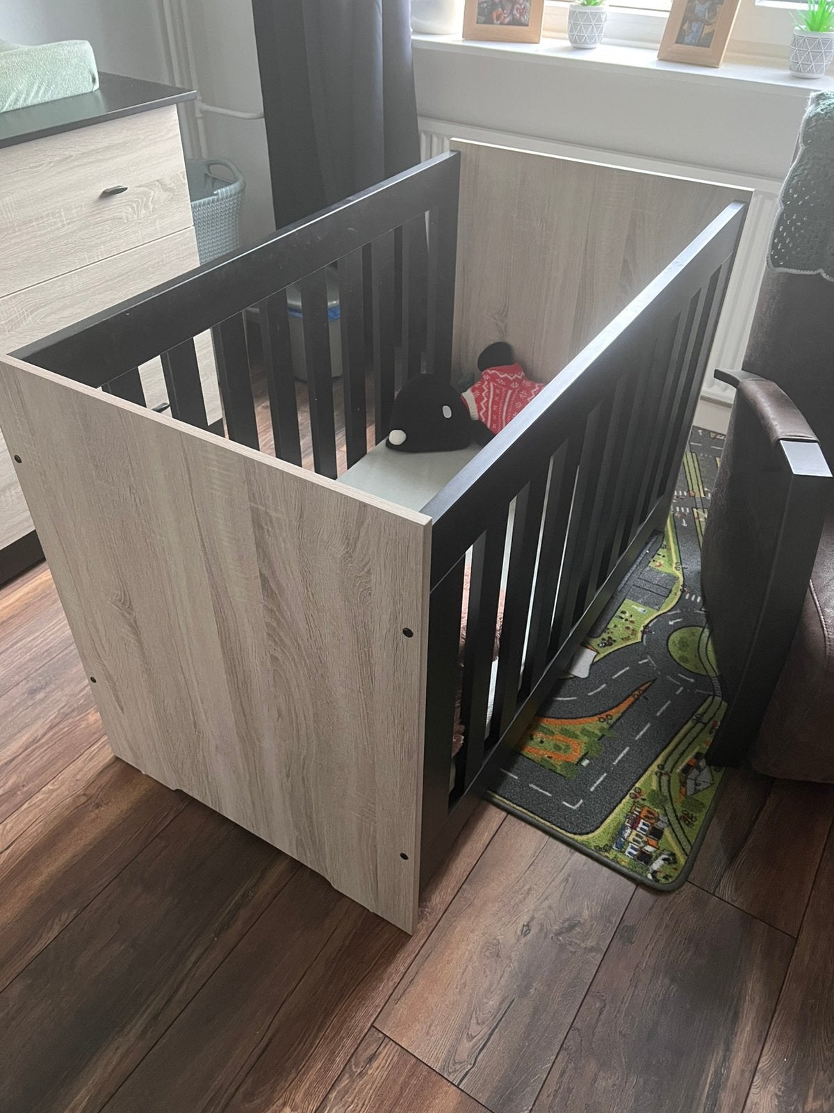 Interbaby Ledikant 120x60 incl matras en bodembeschermer, Ophalen, Zo goed als nieuw, Ledikant