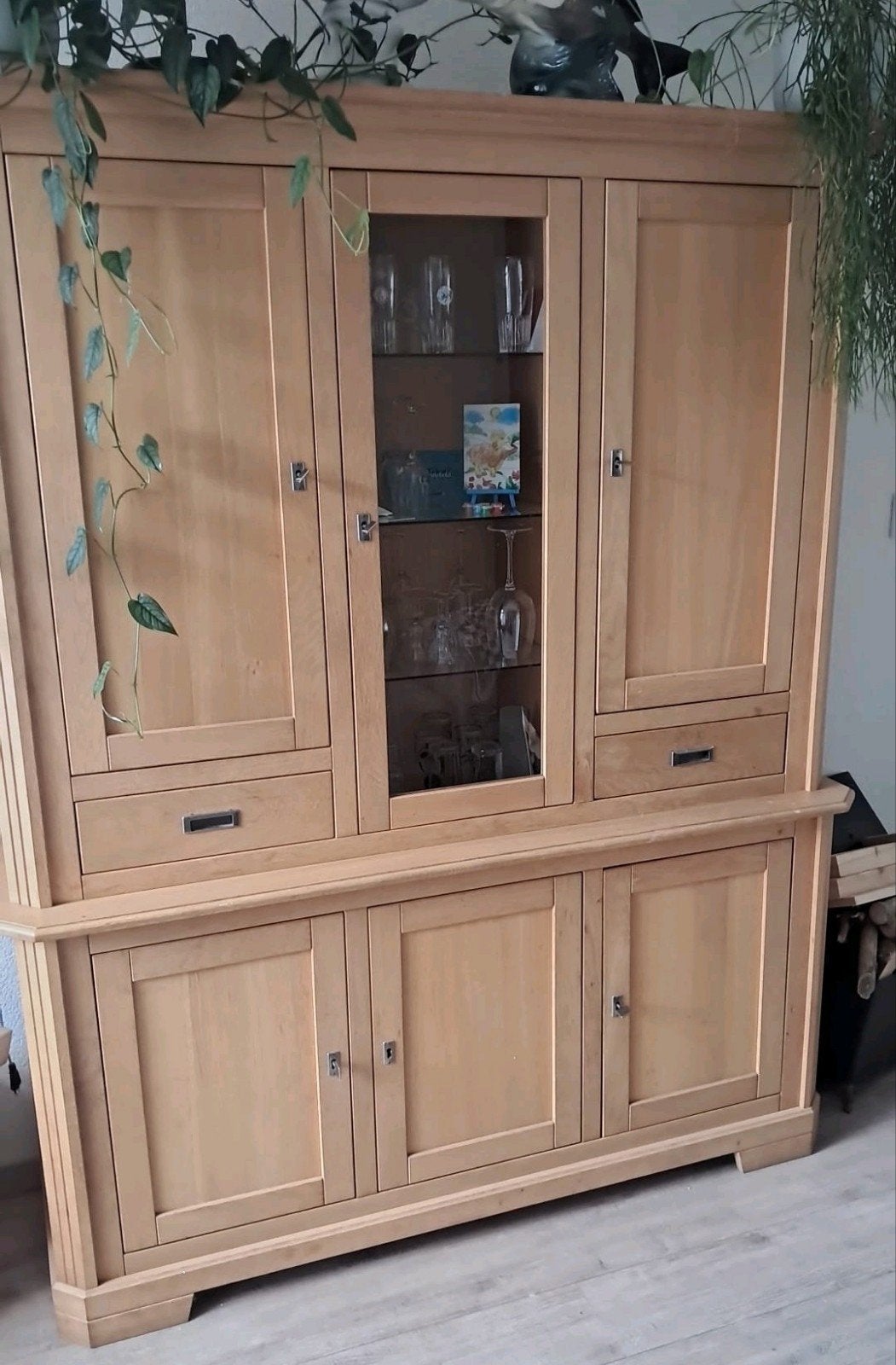 Massief houten dressoir en vitrinekast - Zo goed als nieuw, Ophalen, Glas, Met deur(en), 150 tot 200 cm
