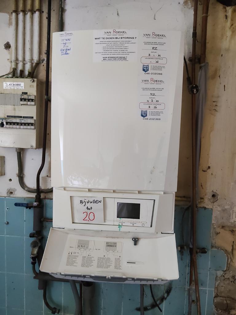 Gebruikte CV-ketel - Goed onderhouden, Doe-het-zelf en Verbouw, Verwarming en Radiatoren, Ophalen, 30 tot 80 cm, Gebruikt, Cv-ketel of Combi-ketel
