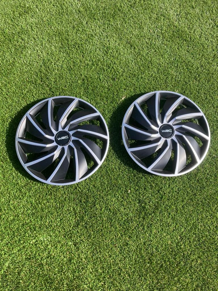 Wieldoppenset 2 stuks caravan aanhanger, Ophalen, Zo goed als nieuw