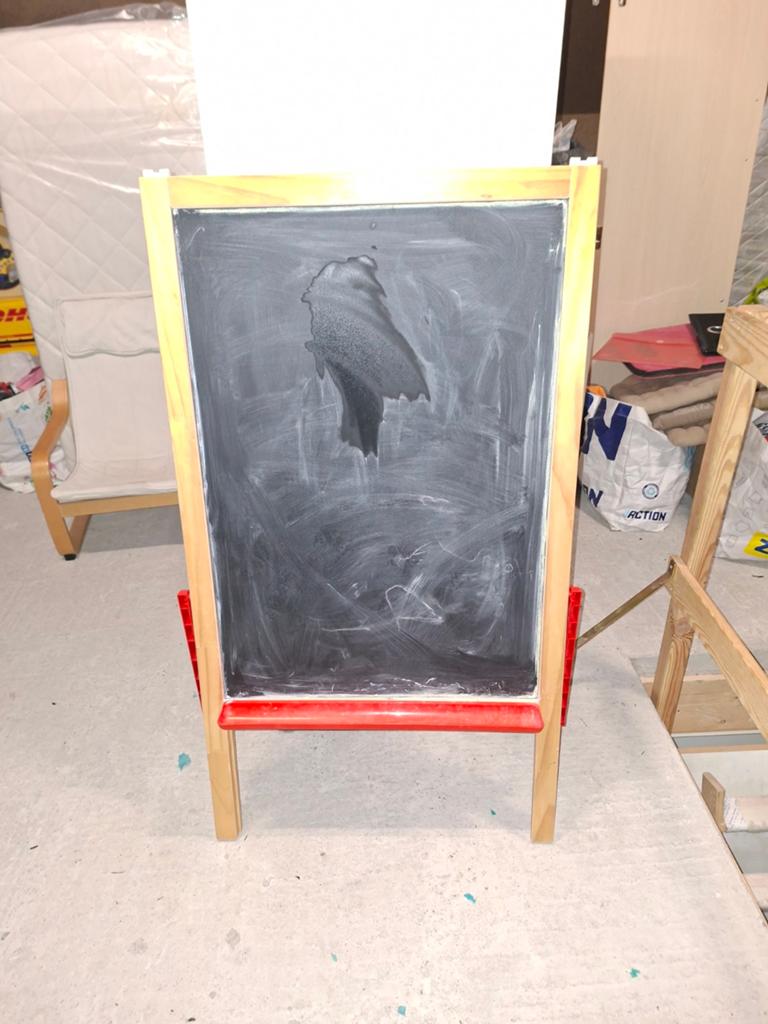 IKEA tekenbord/schoolbord - nauwelijks gebruikt, Kinderen en Baby's, Speelgoed | Educatief en Creatief, Ophalen, Zo goed als nieuw