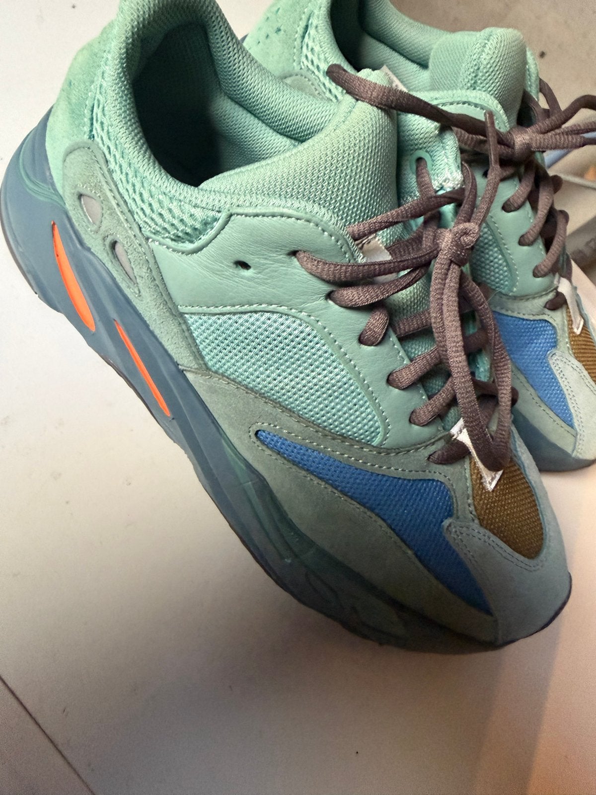 Adidas Yeezy 700 Faded Azure, Ophalen, Nieuw