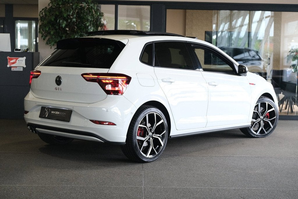 Volkswagen Polo 2.0 TSI GTI 207PK DSG Facelift Pano IQ Led C, 1272 kg, Gebruikt, 680 kg, 4 cilinders