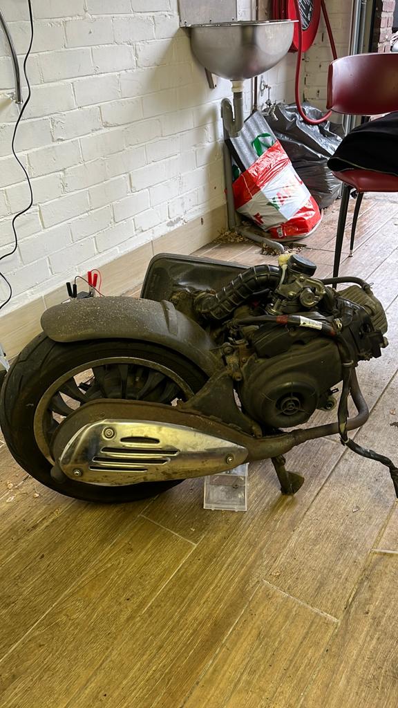 Vespa sprint blok, Ophalen, Blok, Vespa