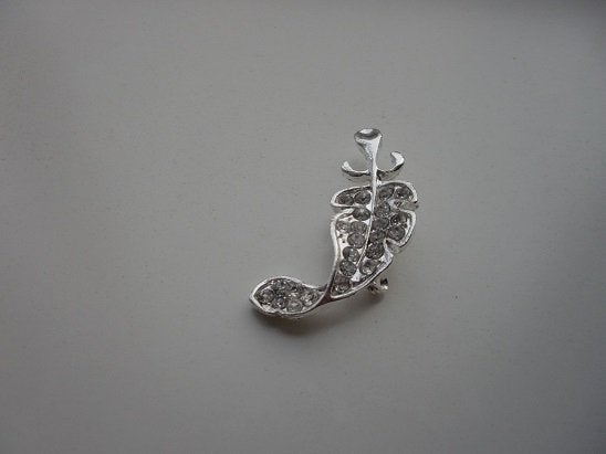 Broche blaadje met strass, Overige materialen, Verzenden, Nieuw, Zilver
