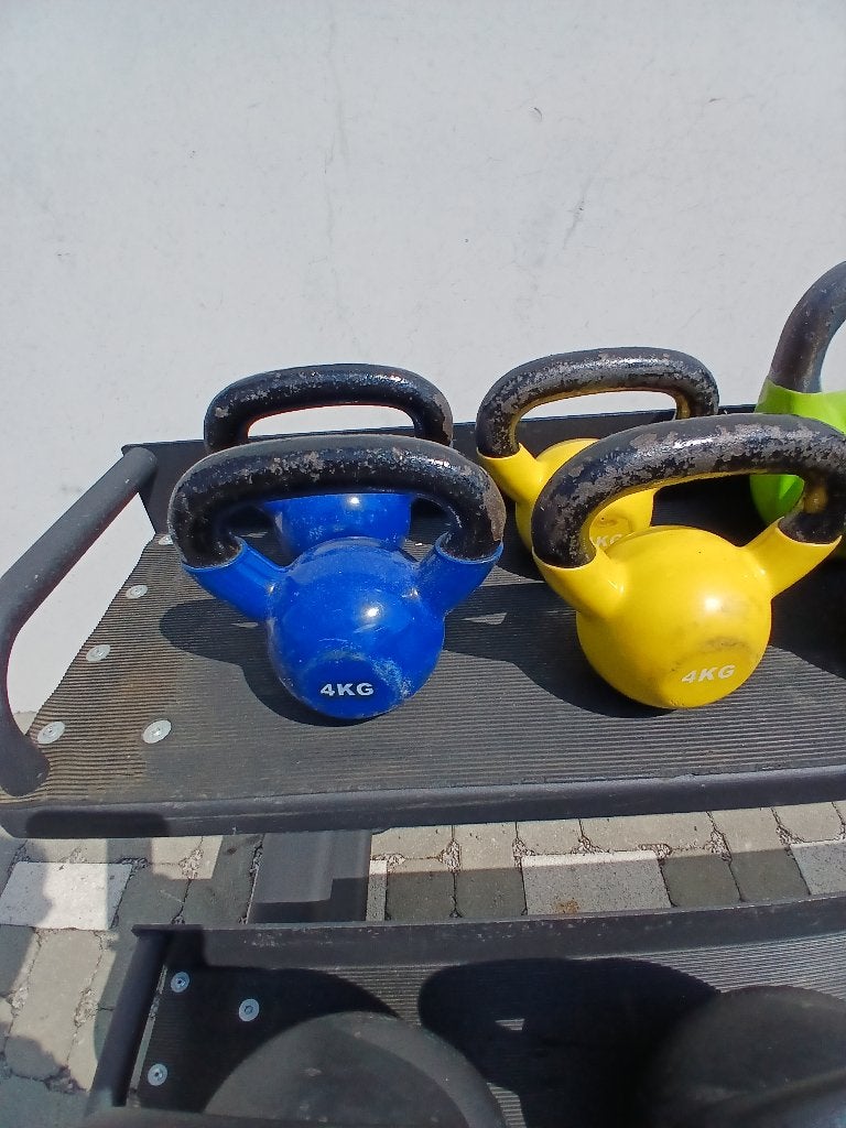 Kettlebell set - diverse gewichten, Ophalen, Gebruikt, Benen, Kettlebell