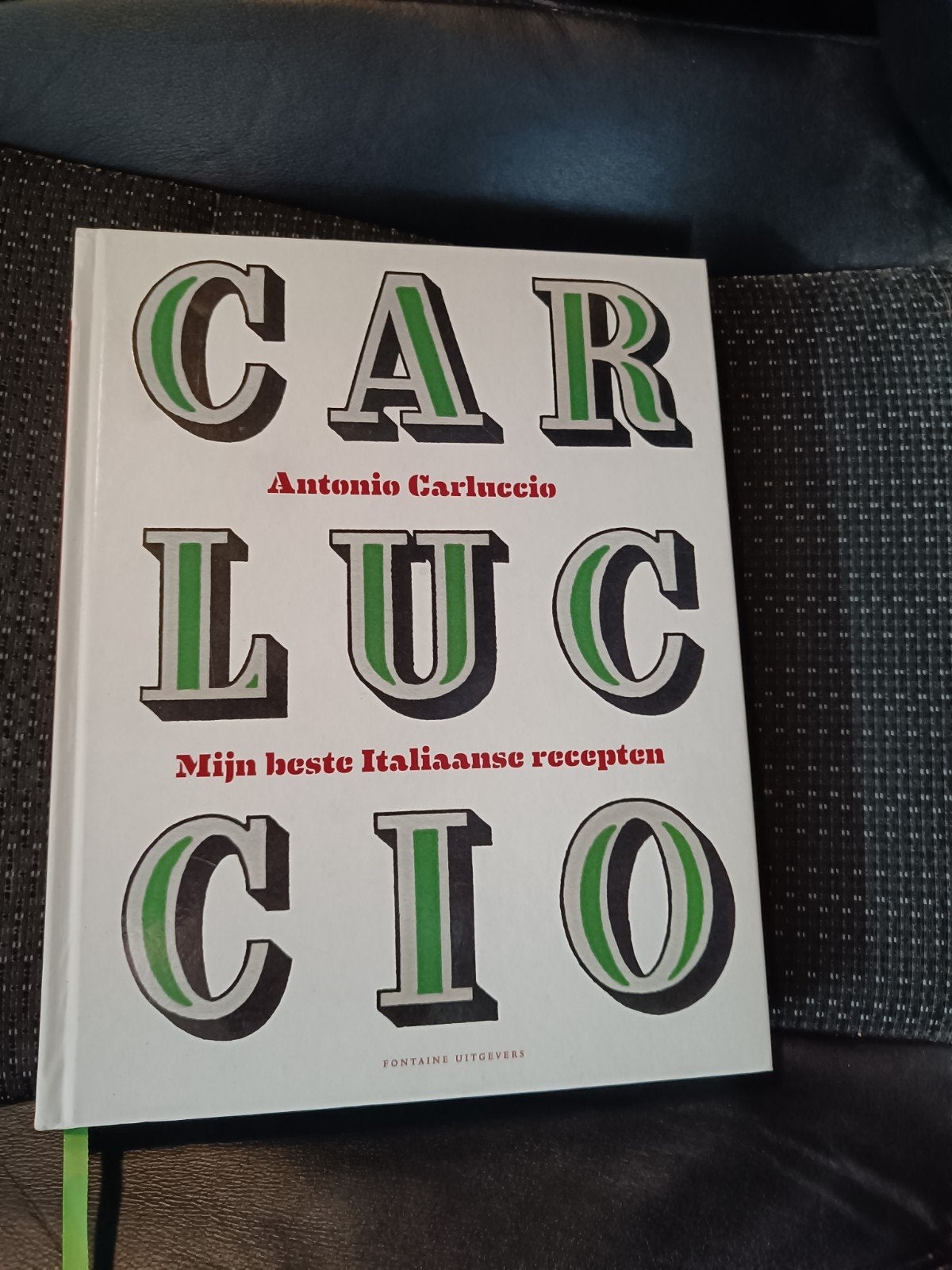Antonio Carluccio: Mijn beste Italiaanse recepten, Boeken, Kookboeken, Italië, Hoofdgerechten, Ophalen of Verzenden, Zo goed als nieuw