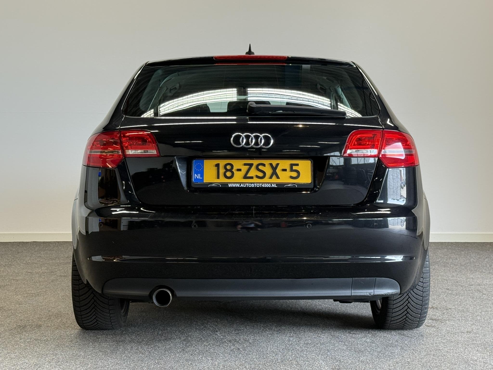 Audi A3 Sportback 1.2 TFSI Attraction Advance Navi! Clima!, Voorwielaandrijving, Euro 5, Stof, Gebruikt