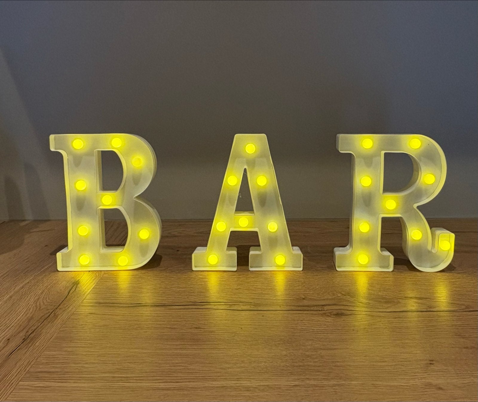BAR LED Lichtletters - Sfeervolle Decoratie, Kunststof, Ophalen of Verzenden, Zo goed als nieuw, Modern