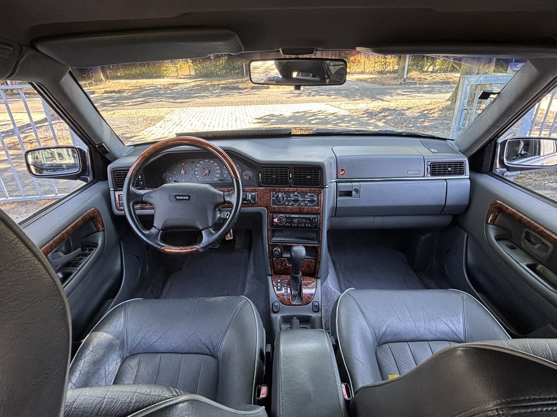 Volvo V90 3.0 204pk Aut Exclusive Leder (bj 1997, automaat), foto 3