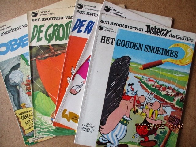 adv6748 asterix 3, Boeken, Eén stripboek, Ophalen, Gelezen