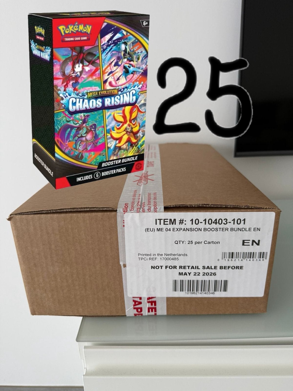 Pokémon Chaos Rising – Sealed English Case, Ophalen of Verzenden, Zo goed als nieuw, Boosterbox