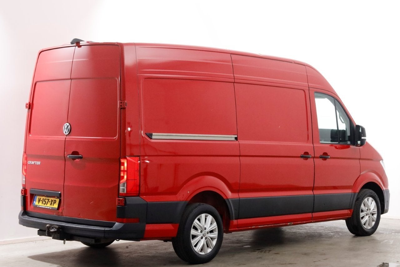 Volkswagen Crafter 35 2.0 TDI 140pk L3H3 (L2H2) Exclusive Ed, Auto's, Bestelauto's, Voorwielaandrijving, Gebruikt, Euro 6, 4 cilinders