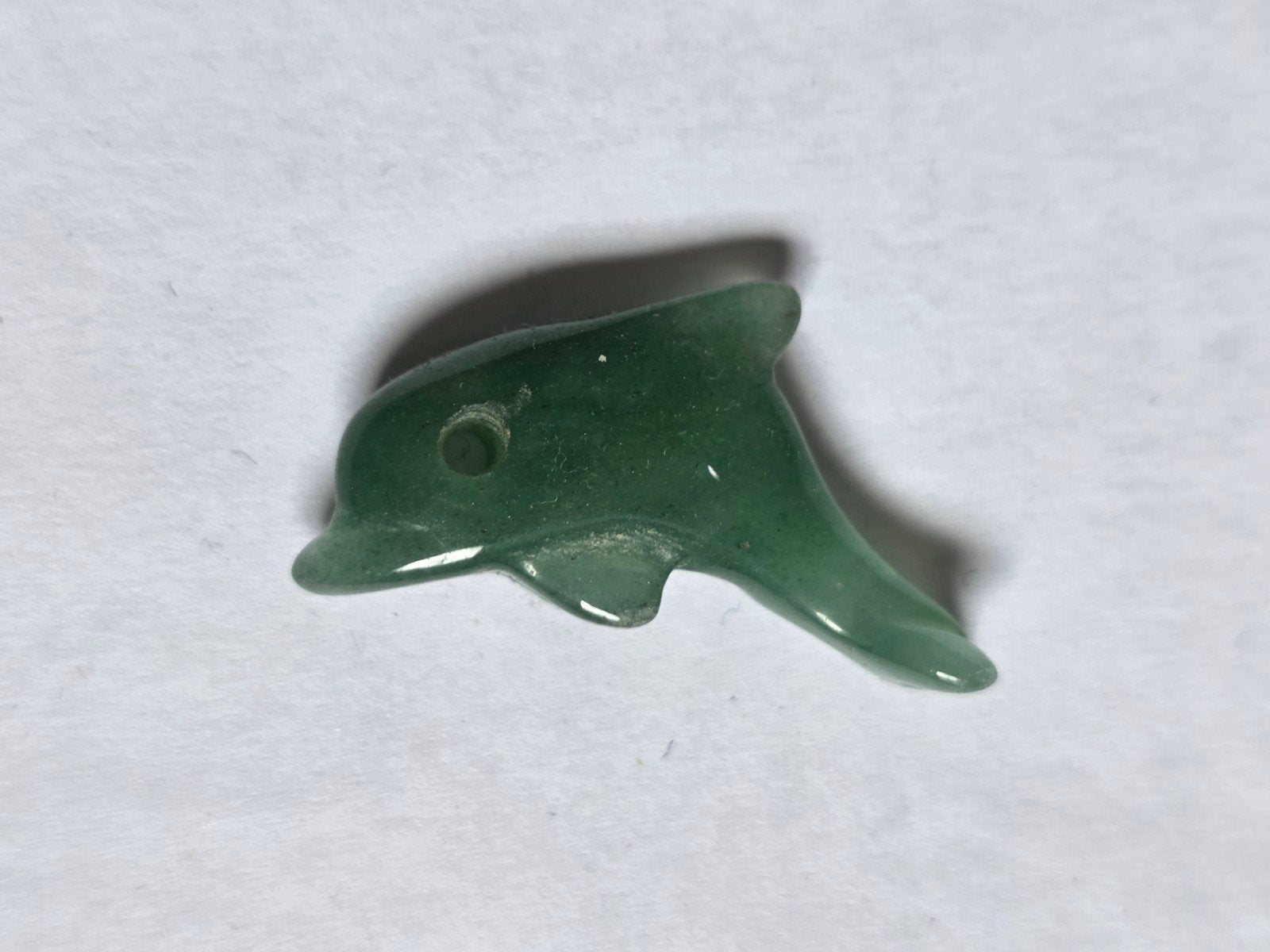 Jade Steen Dolfijn Hanger voor Ketting - 3cm, Nieuw, Ophalen of Verzenden, Steen of Mineraal, Met edelsteen
