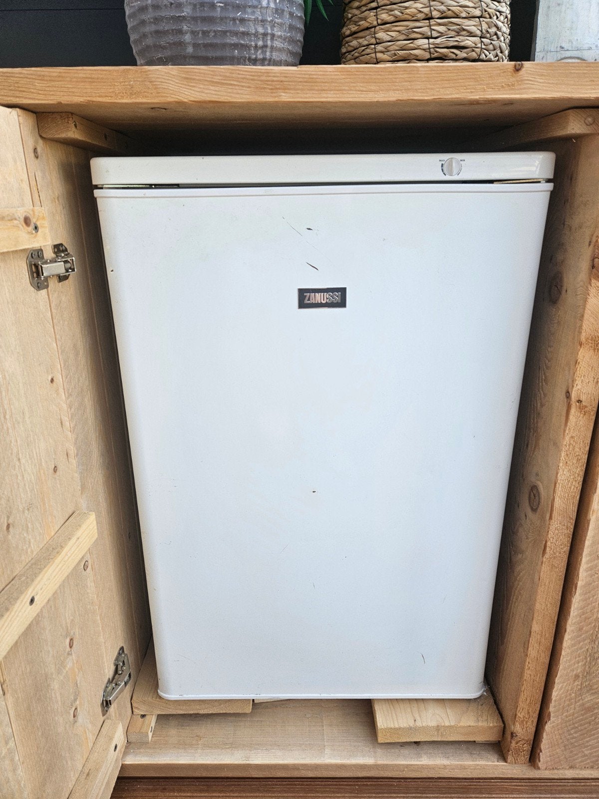 Zanussi vriezer - Compact en efficiënt, Gebruikt, Minder dan 60 cm, Vrijstaand, Ophalen