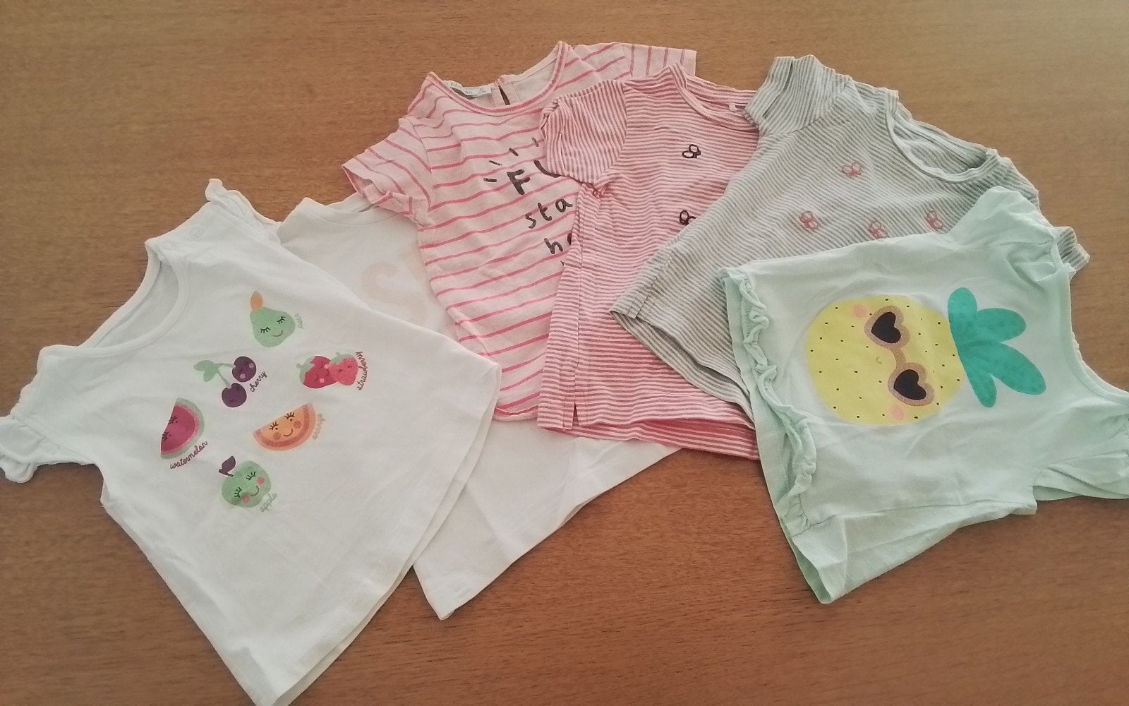 Pakketje  T-Shirts., Kinderen en Baby's, Babykleding | Maat 68, Ophalen of Verzenden, Jongetje of Meisje, Shirtje of Longsleeve