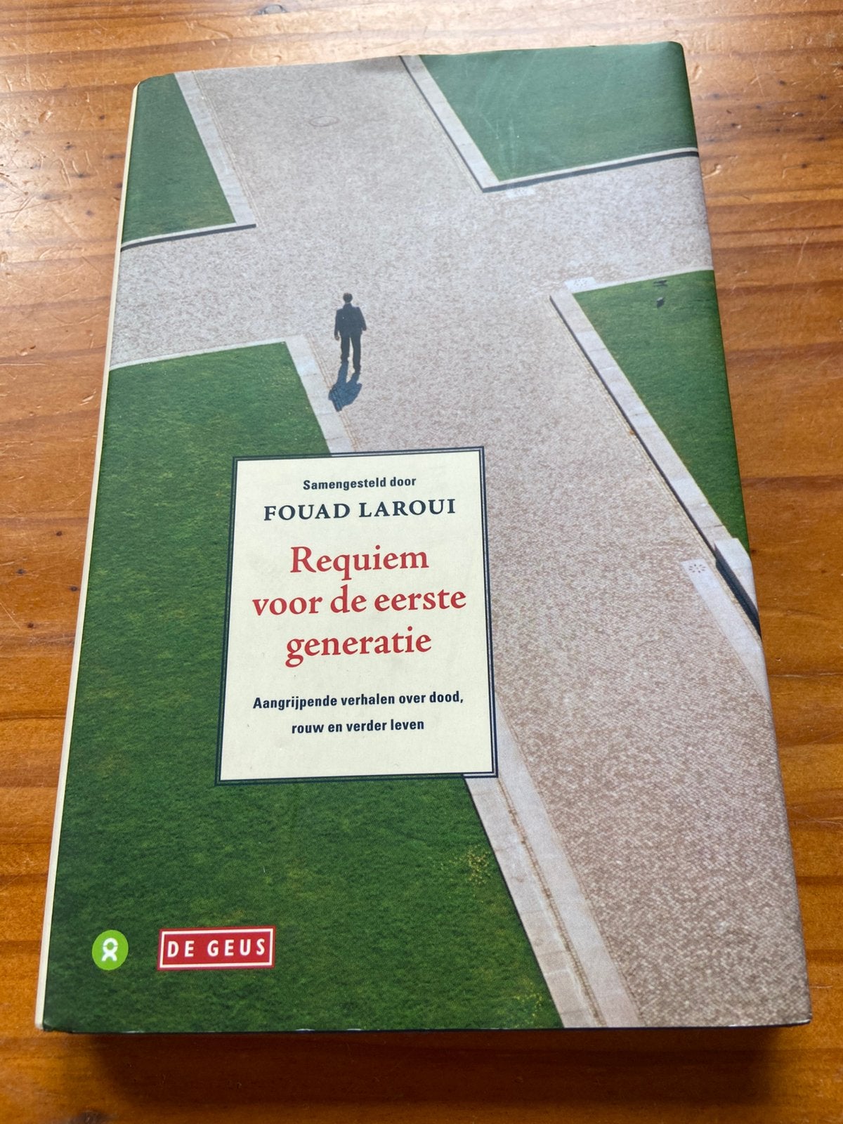 Requiem voor de eerste generatie Fouad Laroui, Ophalen of Verzenden, Zo goed als nieuw