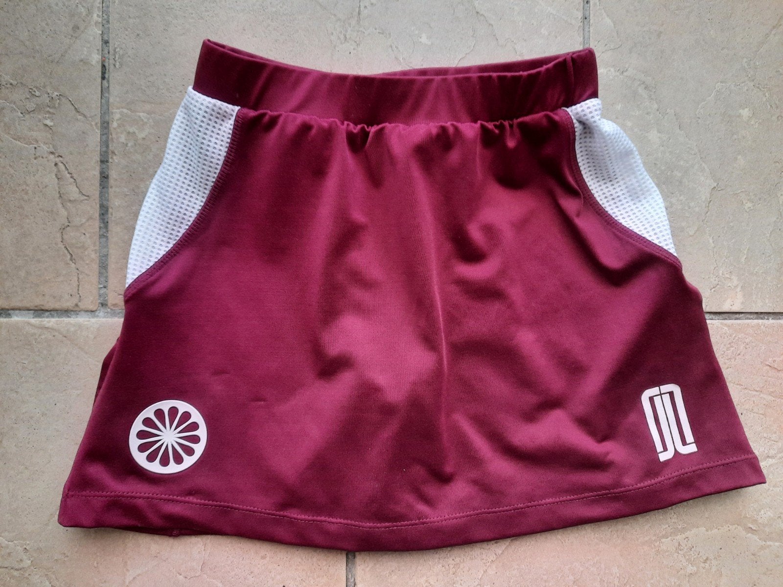 The Indian Maharadja: hockey rokje bordeaux rood maat 140, Ophalen, Zo goed als nieuw, Kleding
