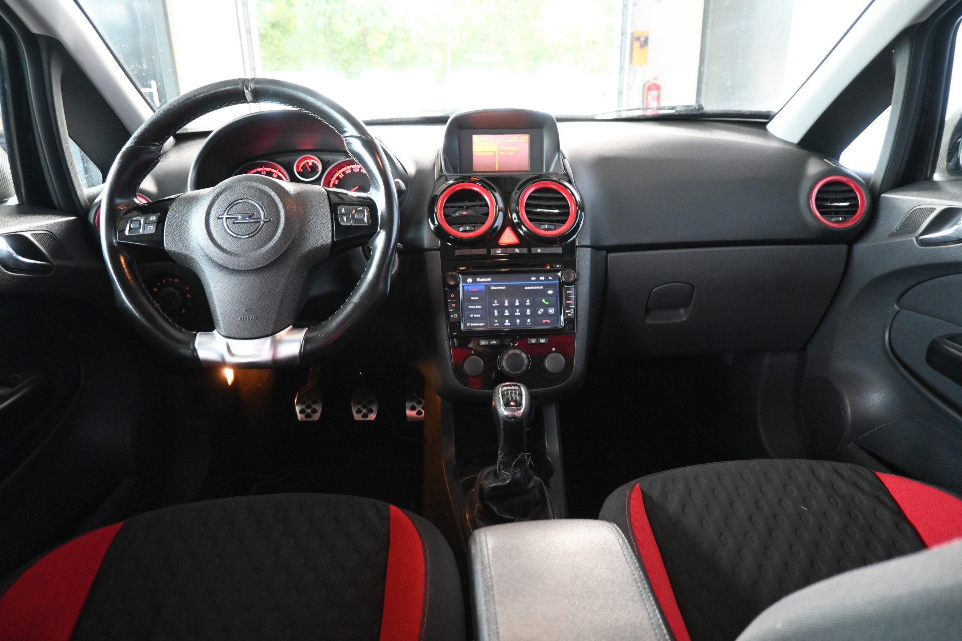 Opel Corsa 1.6-16V GSI 150 PK! Cruise control Lichtmetaal Na, Auto's, Stof, Gebruikt, 4 cilinders, Zwart