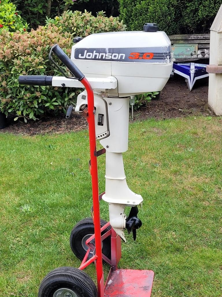 Goed lopende suzuki dt4 pk en johson 3pk. Samen 375eur., Ophalen, 10 tot 30 pk, Gebruikt, Met afstandsbediening