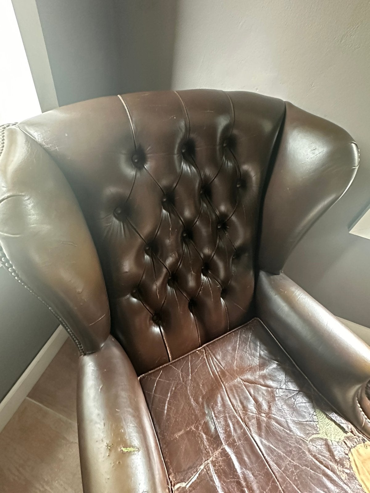 Fauteuil chesterfield opknapper mooi model, Huis en Inrichting, Fauteuils, Ophalen, Gebruikt, Chesterfield, 75 tot 100 cm