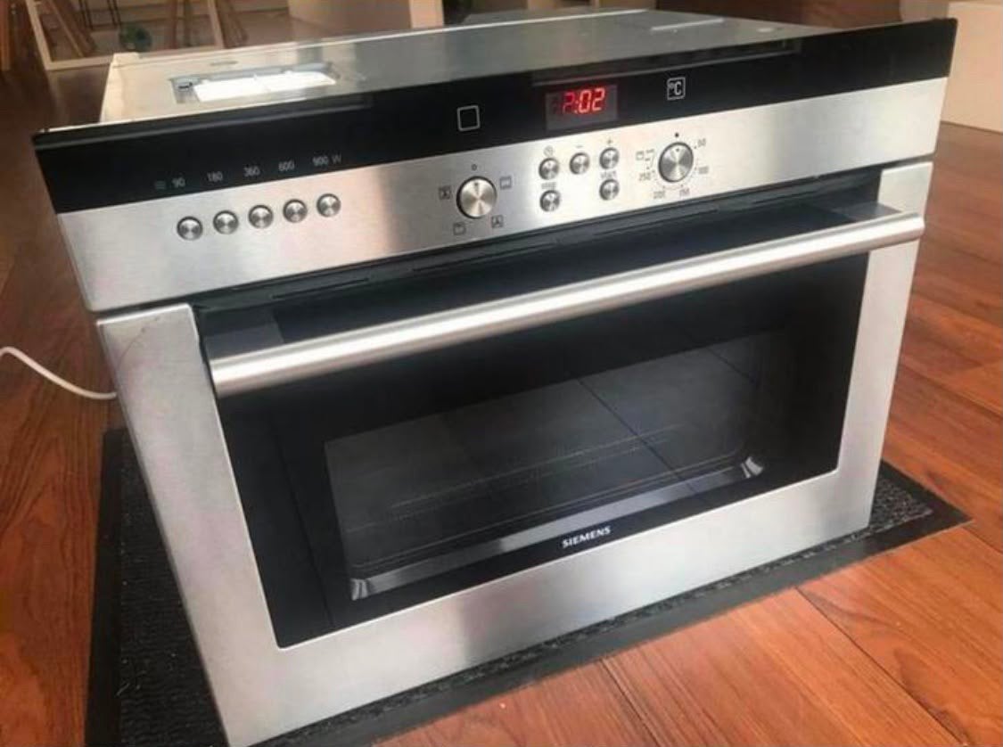 Te Koop Nette Siemens Combi Oven Magnetron Met Grill, Ophalen, Hete lucht, Inbouw, Combimagnetron