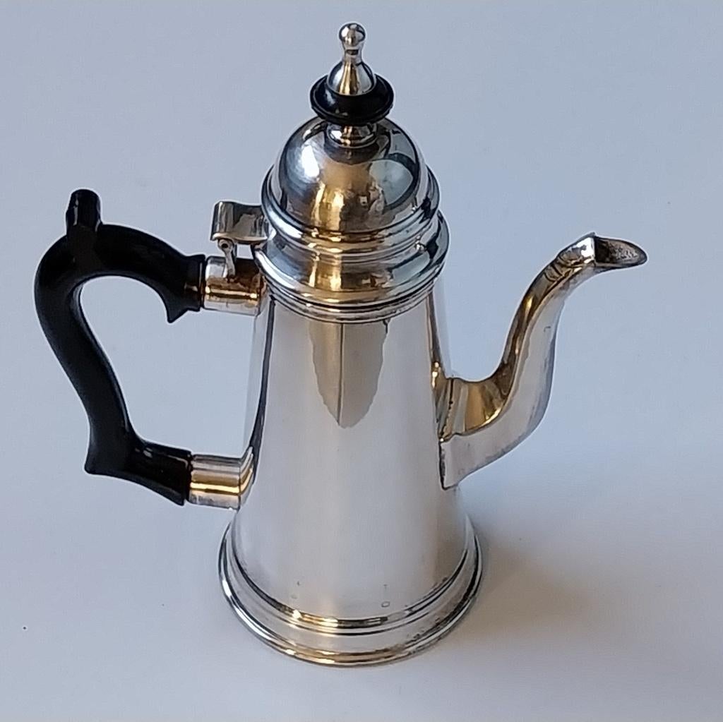 Verzilverde Koffiepot met verzilveringsnorm 90, Antiek en Kunst, Ophalen of Verzenden