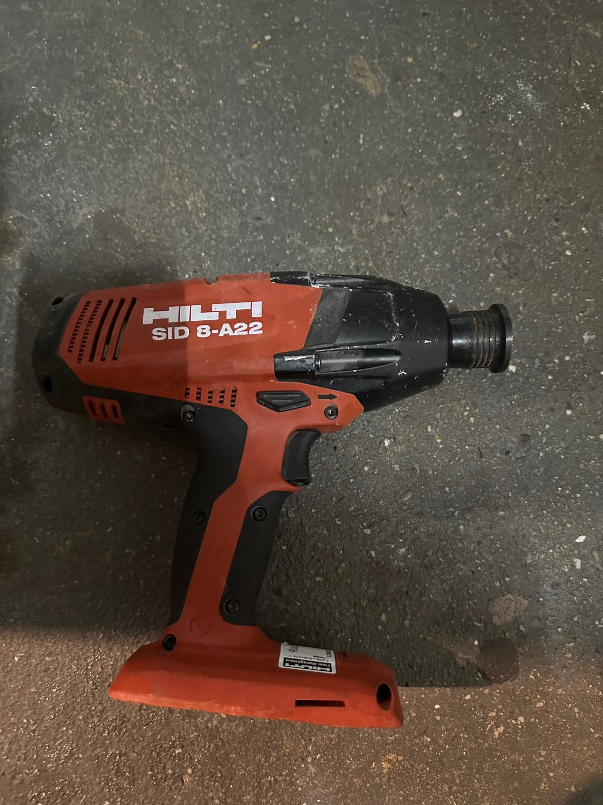 aangeboden: een krachtige Hilti SID 8-A22 slagschroefmachine, Ophalen of Verzenden, Gebruikt