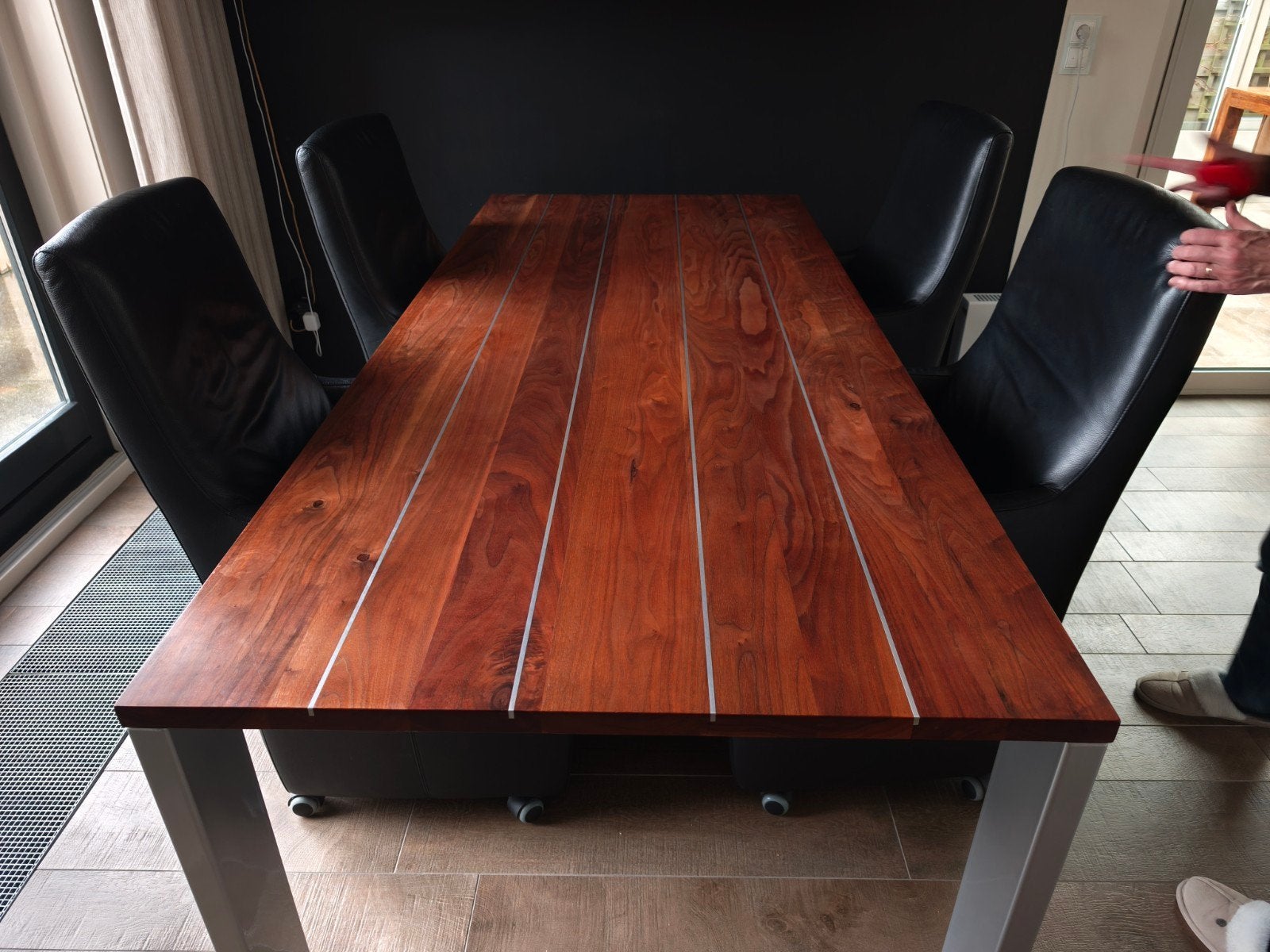 Schitterende notenhouten massief eettafel metalen onderstel, Overige houtsoorten, Gebruikt, Modern, Industrieel, 200 cm of meer