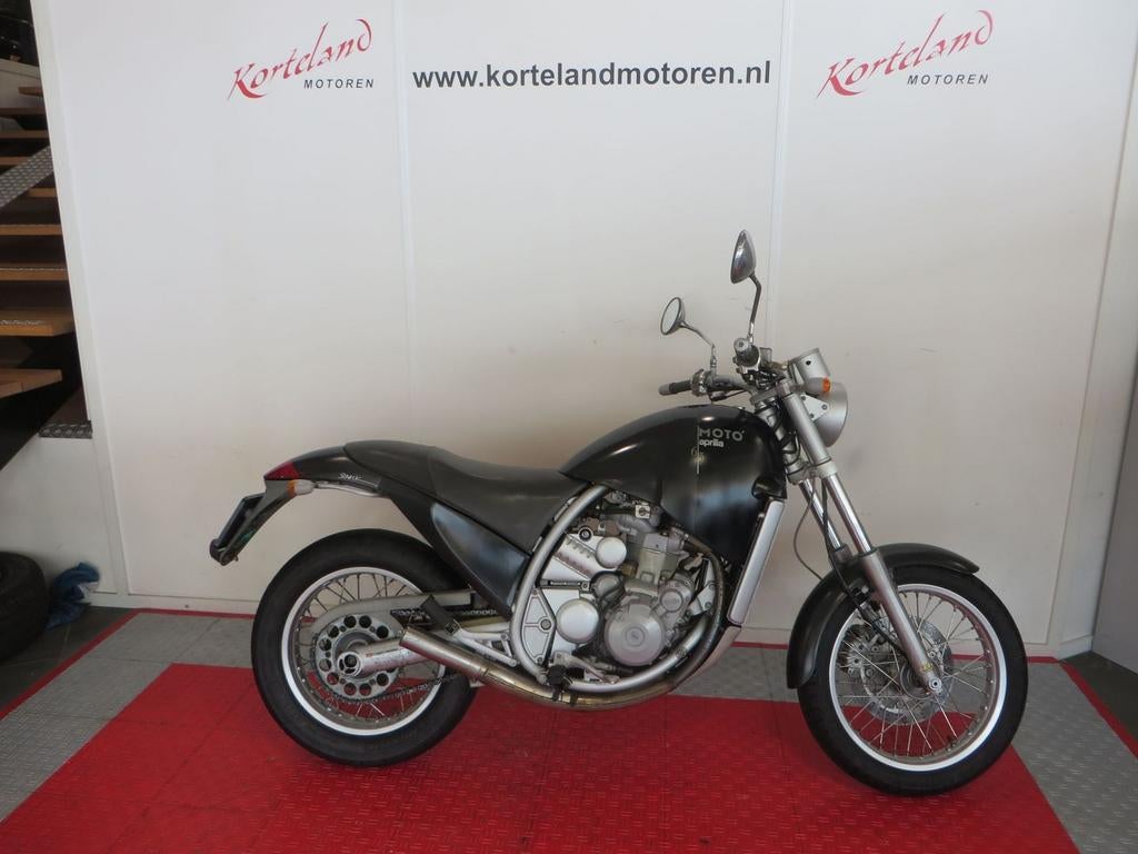 APRILIA MOTO  6.5 (bj 1996), Motoren, Motoren | Aprilia, Overig, Minimaal motorrijbewijs A2
