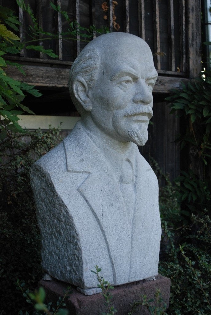 ​Zeer grote Lenin Buste 150 kilo! Uit 1 stuk Graniet gehakt, Ophalen