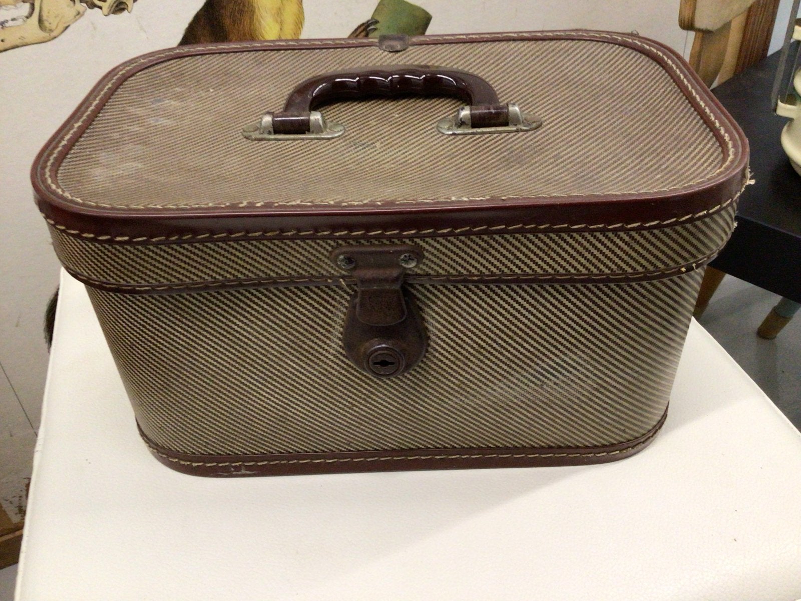 Vintage Koffer, Bruin/Beige met Slot., Gebruikt, Bruin, Ophalen of Verzenden, Met slot