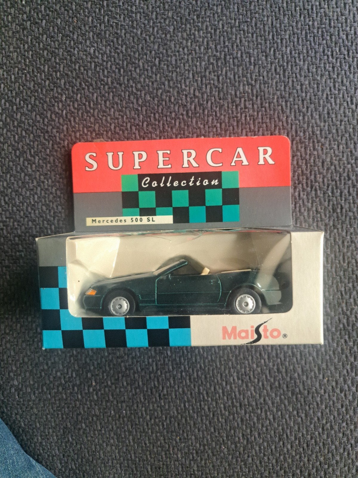 maisto model mercedes 500 sl bp29, Auto, Ophalen of Verzenden, Zo goed als nieuw, N.b