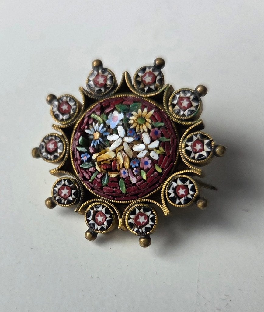 Antieke Broche Italiaans micro mozaik millefiori, Overige materialen, Gebruikt, Overige kleuren, Minder dan 4 cm