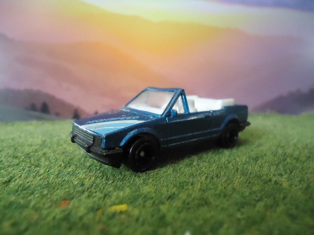 1:64 Ford Escort Mk.3 XR3i Cabriolet Welly metallic blauw, Ophalen of Verzenden, Zo goed als nieuw, Auto