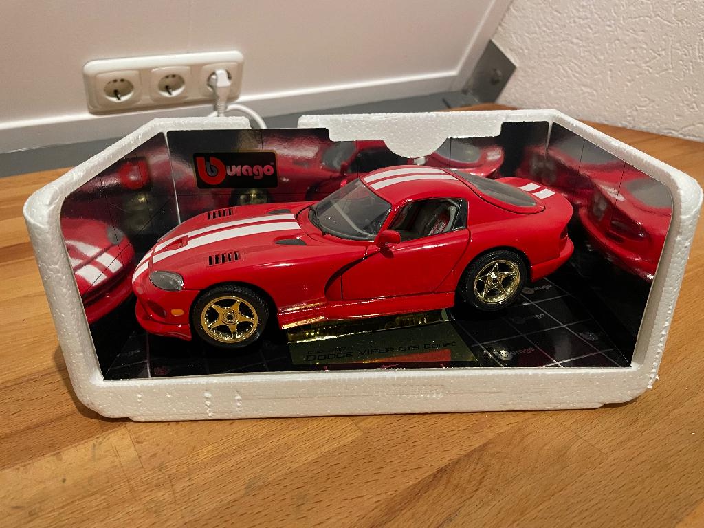 1:18 Schaalmodel Dodge Viper, Ophalen of Verzenden, Zo goed als nieuw, Auto, Bburago