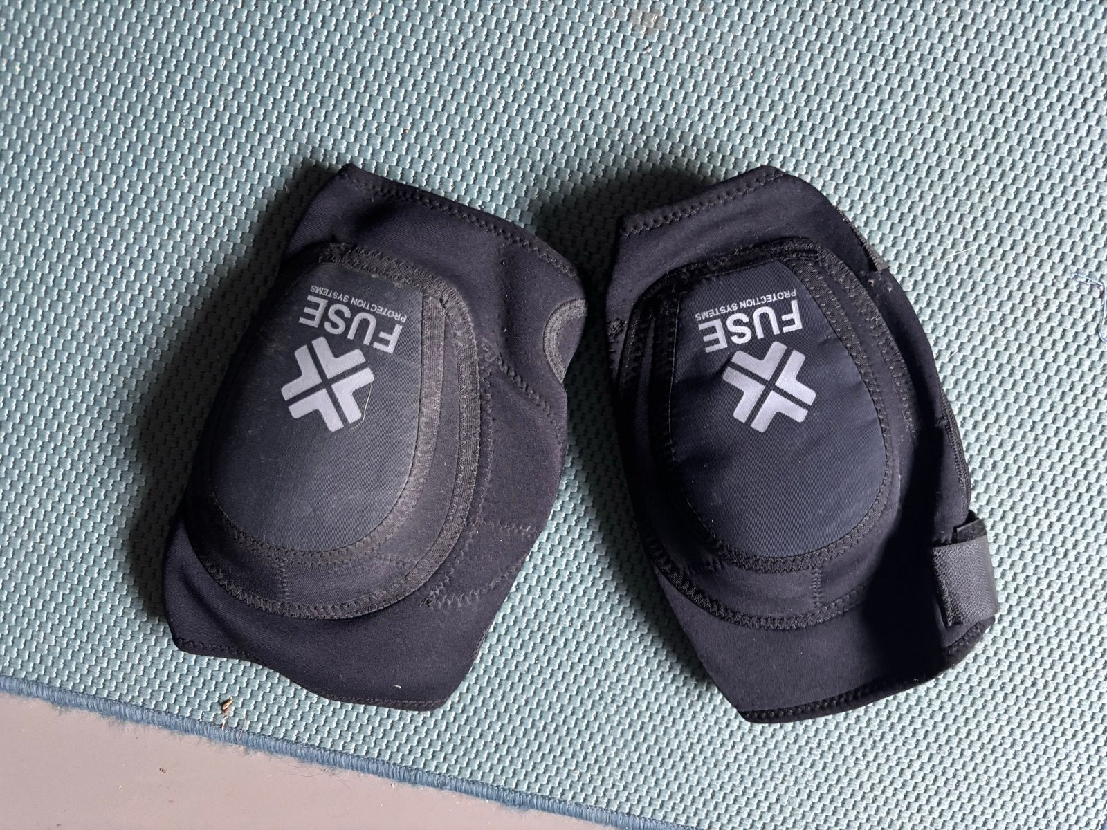 Fuse Kniebeschermers XL voor BMX/Skate - Zwart, Ophalen, Gebruikt, XL, Heren