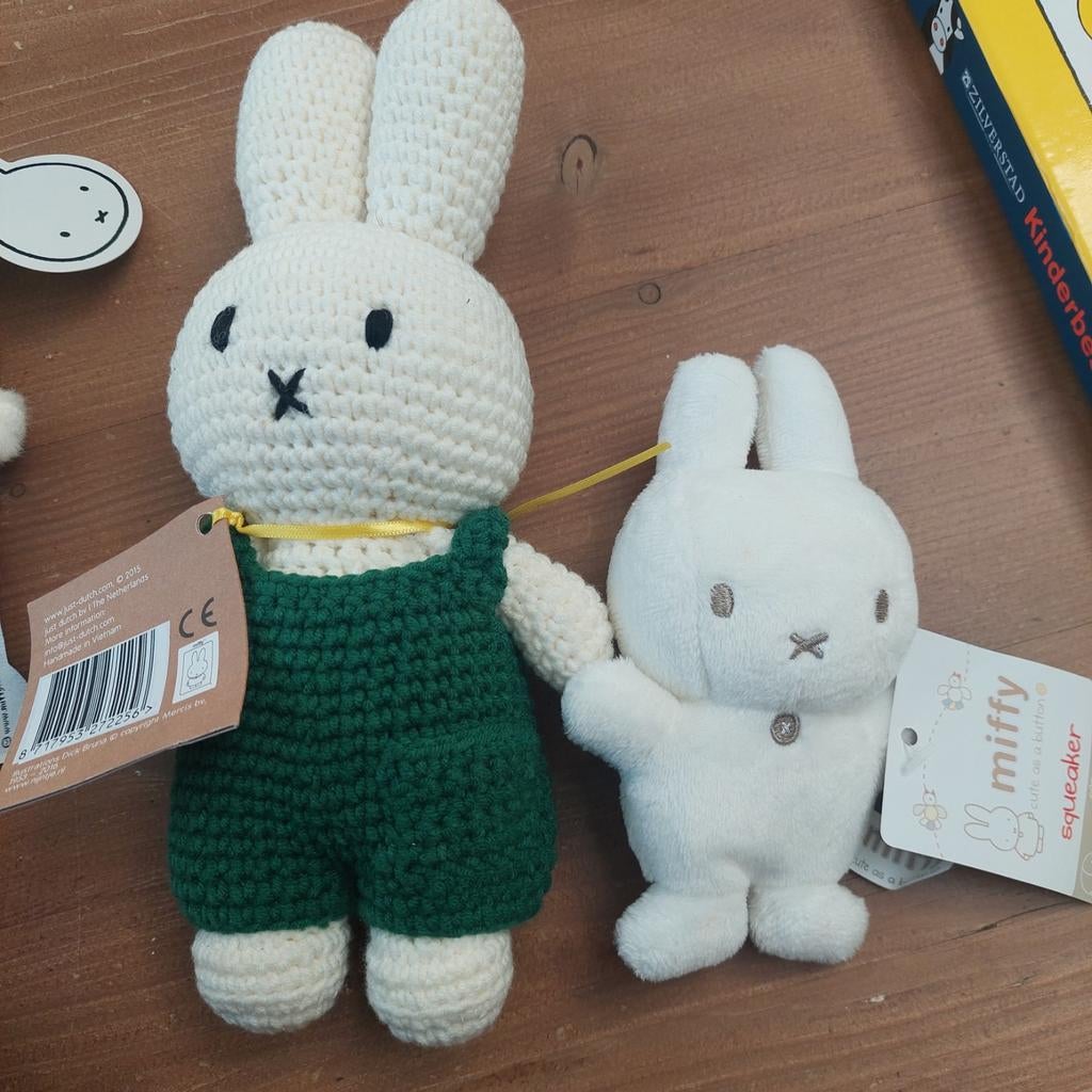 Diversen Nijntje knuffels Nieuw..P.st, Ophalen of Verzenden, Nieuw, Konijn