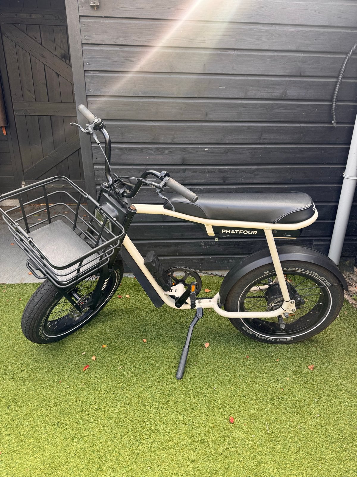 Phatfour FLXS Sand White - Zo goed als nieuw, Zo goed als nieuw, Minder dan 47 cm, 50 km per accu of meer, Ophalen