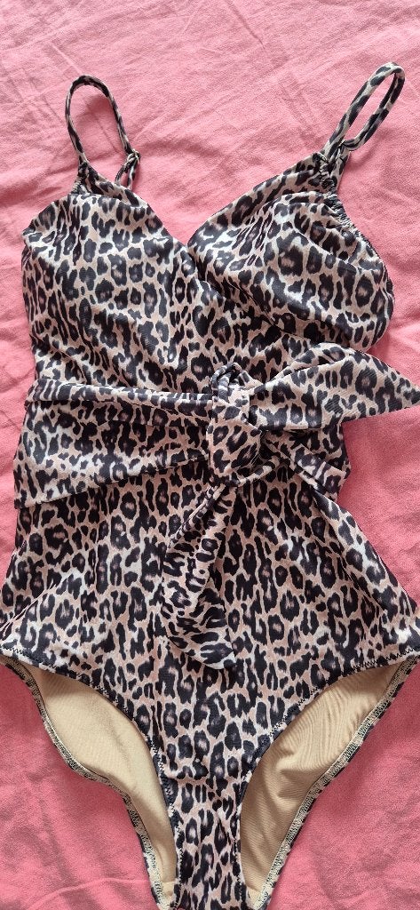 Badpak HM shaping badpak 34 tijgerprint met tailleband, H&M, Meerkleurig, Badpak, Ophalen of Verzenden