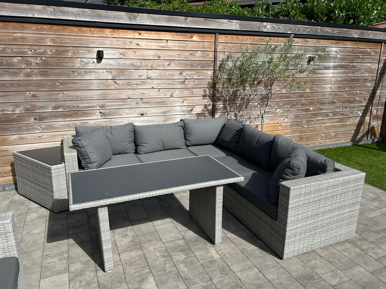 Luxe Loungeset met Tafel en Stoelen - Grijs, Ophalen, Kunststof, Meer dan 8 zitplaatsen, Zo goed als nieuw