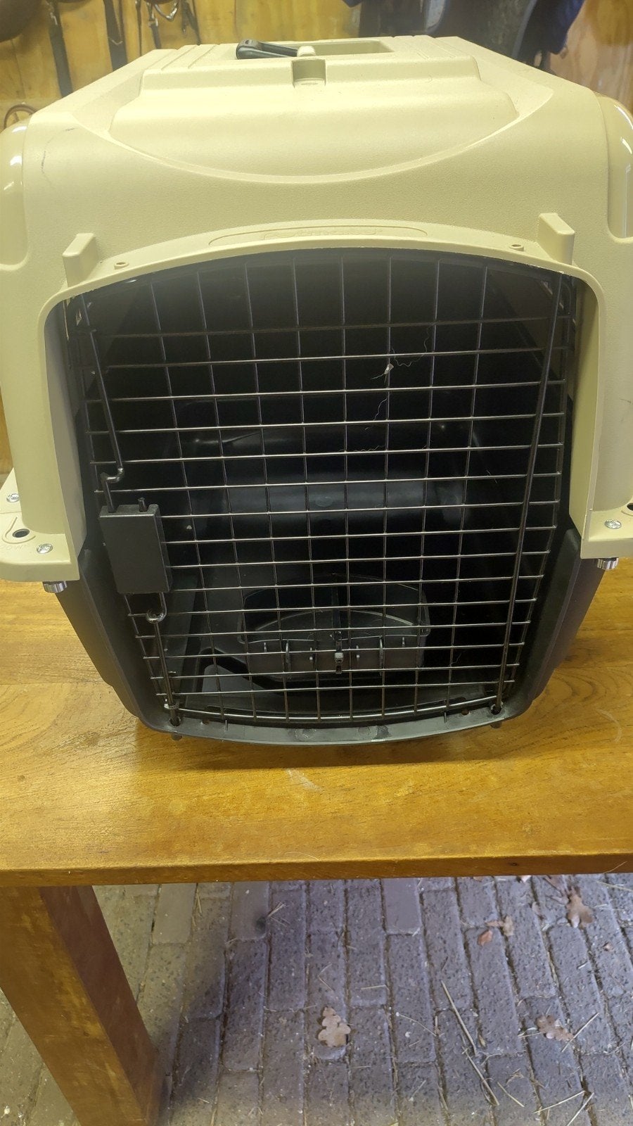 Transportbox bench hond, ook voor vliegtuig, Dieren en Toebehoren, Ophalen, Zo goed als nieuw