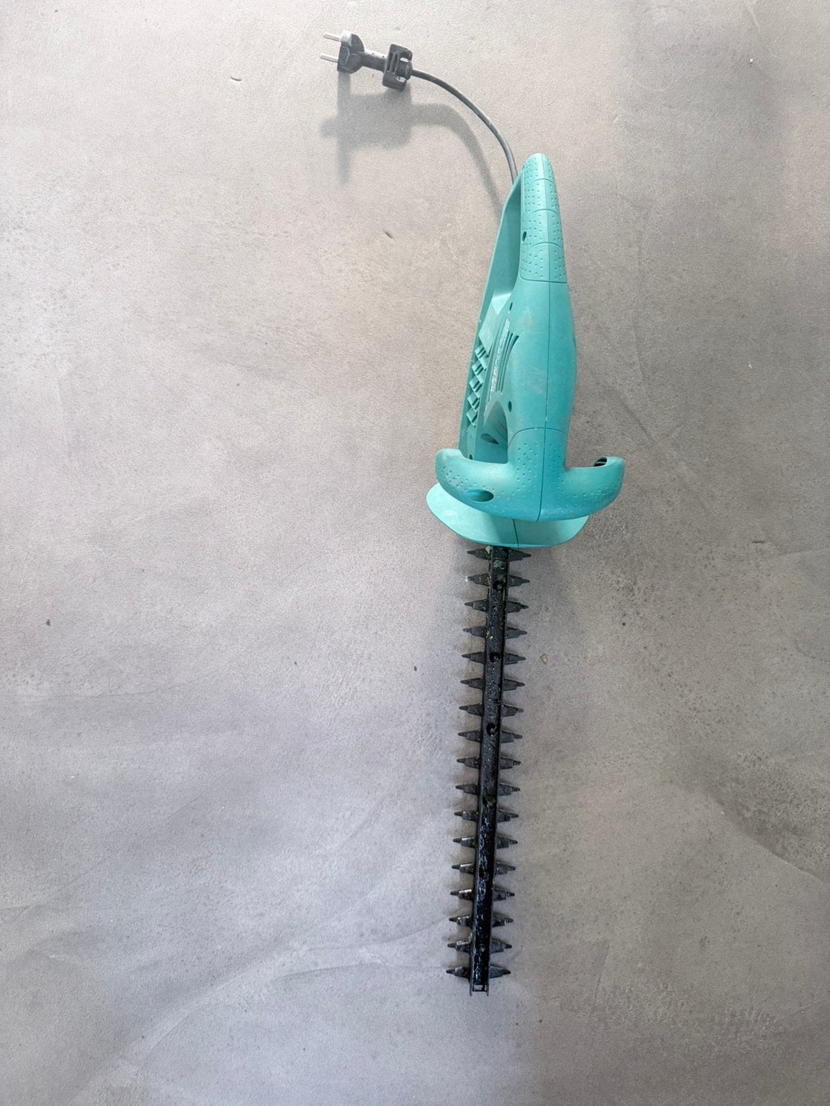 Bosch heggenschaar (met snoer), Ophalen, Zo goed als nieuw, Elektrisch