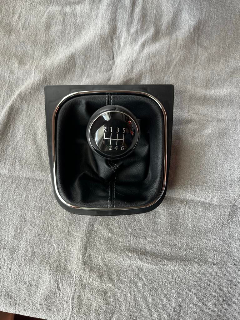 Versnellingspook hoes + knop VW Golf 6/7 6-bak, Ophalen of Verzenden, Gebruikt, Volkswagen