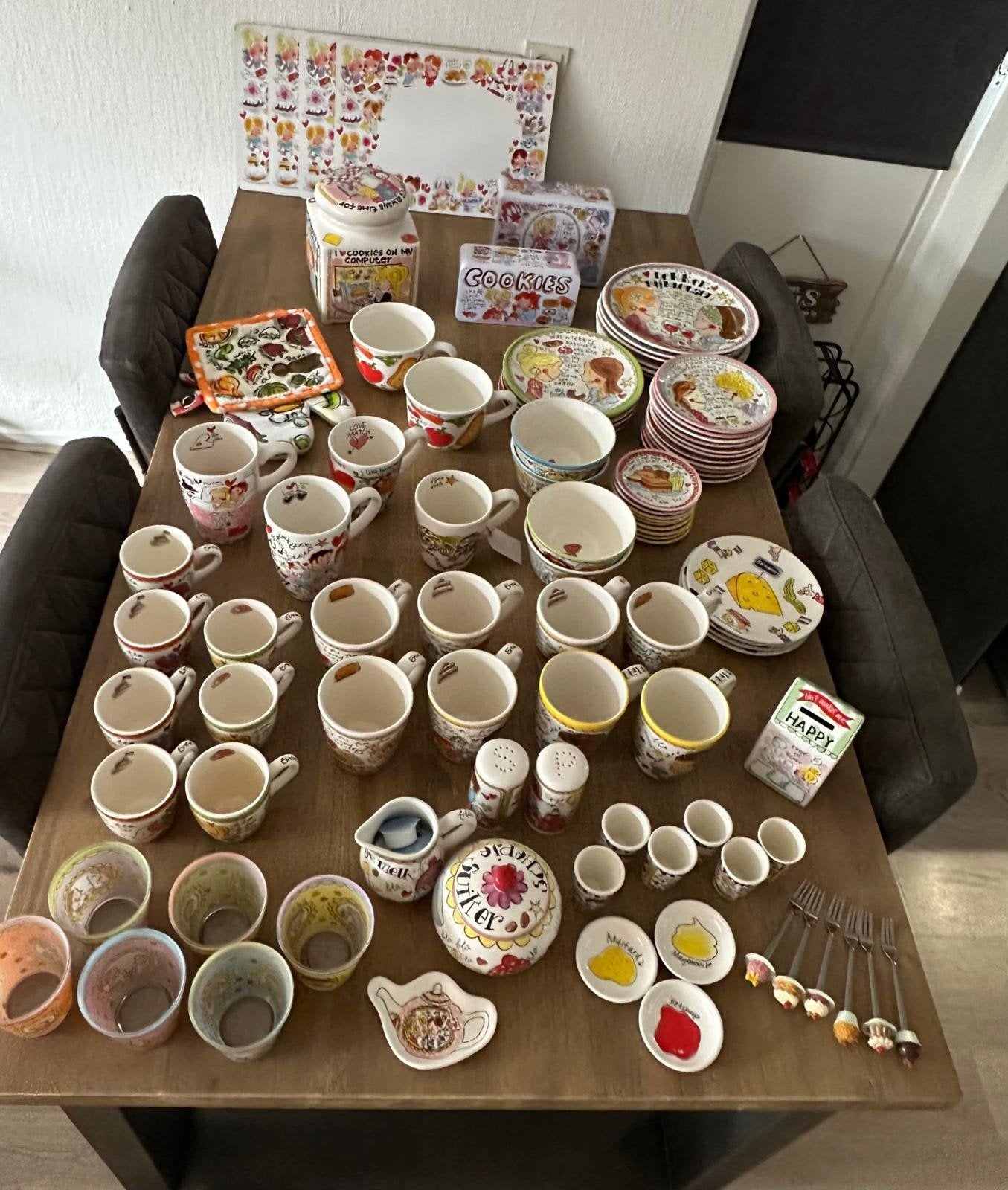 Grote collectie Blond Amsterdam servies, Huis en Inrichting, Ophalen, Keramiek, Zo goed als nieuw, Bord(en)