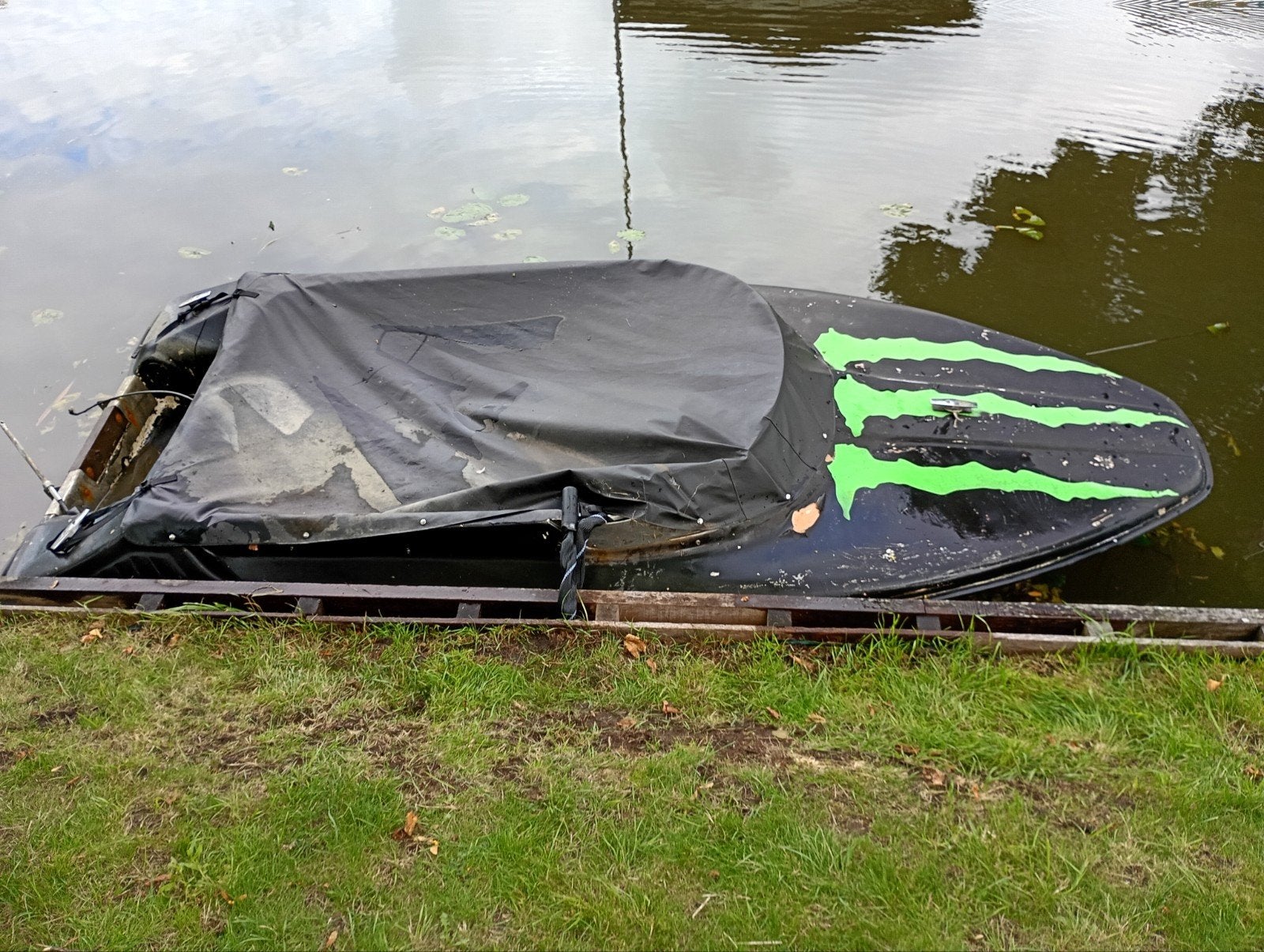 Speedboat met Monster Energy design, Ophalen of Verzenden, Gebruikt, Diesel
